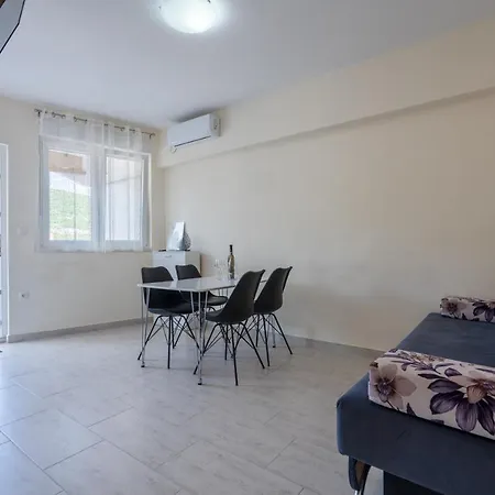 Nico Apartament Neum
